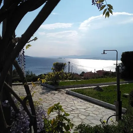 Stratis Casa vacanze *